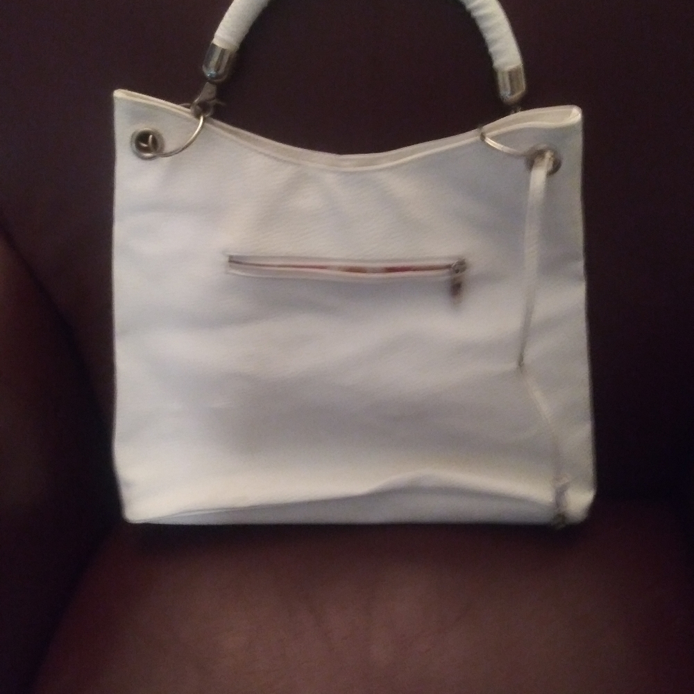 Purse - Picture 3 of 3